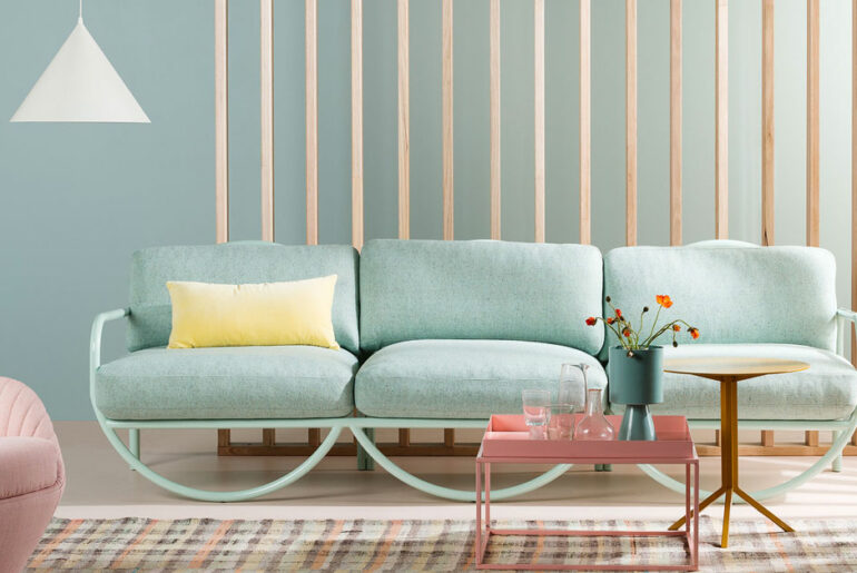 ruang tamu minimalis modern